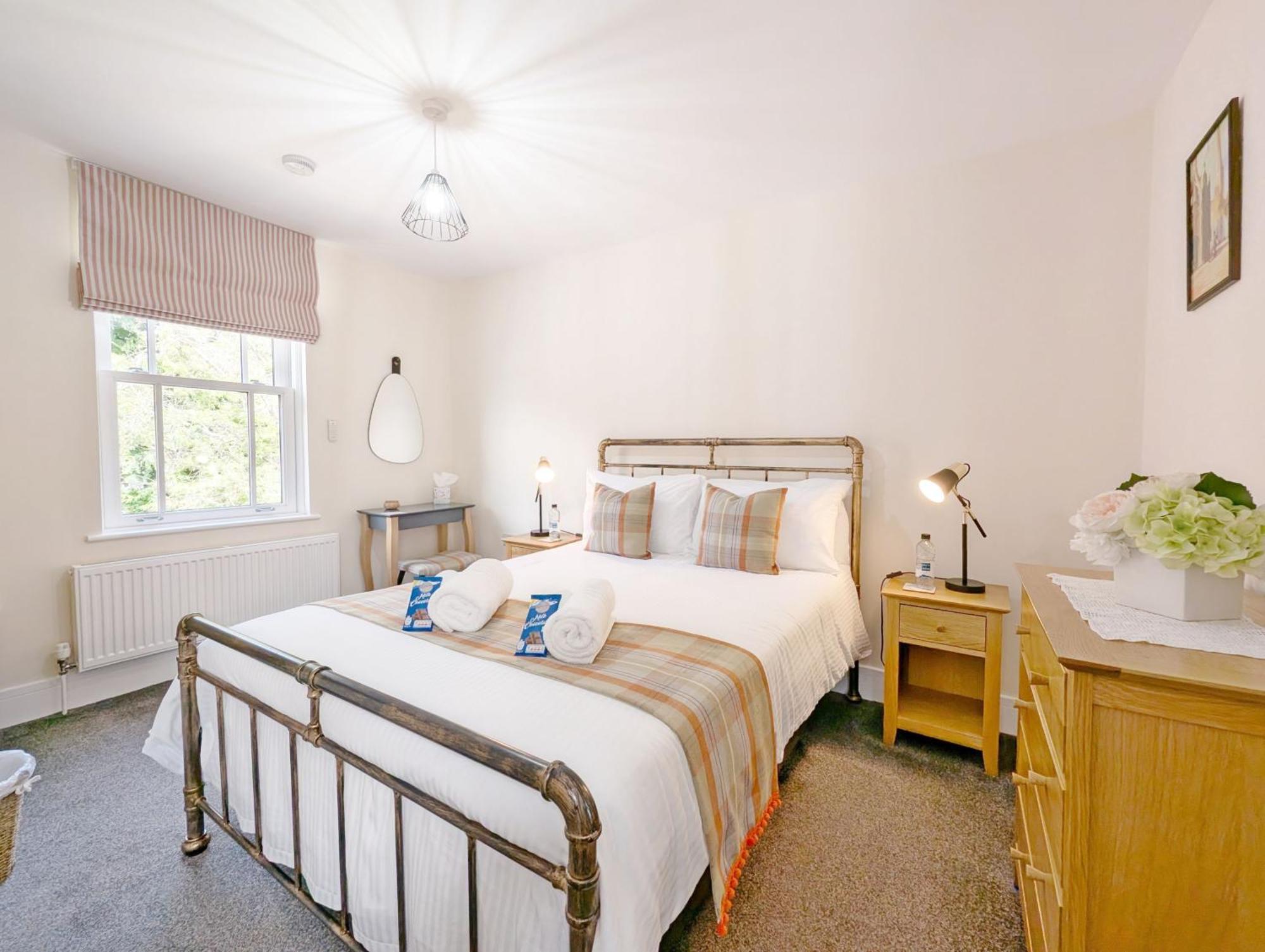 Four Priory Road, Chichester Dış mekan fotoğraf